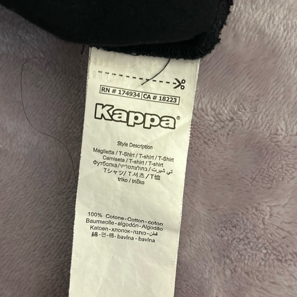 EUC Women’s XS Kappa Banda tee black and white - Picture 3 of 6